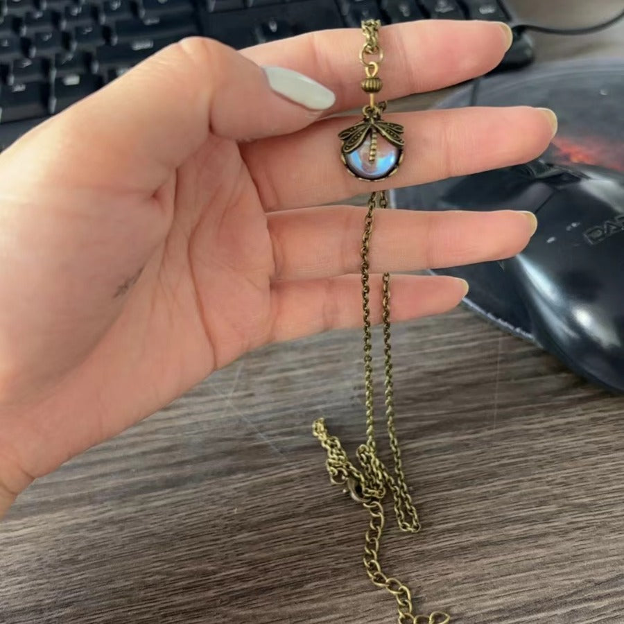 Wholesale Retro Dragonfly Green Crystal Pendant Necklace For Women Bohemian Party Chic Jewelry Gift