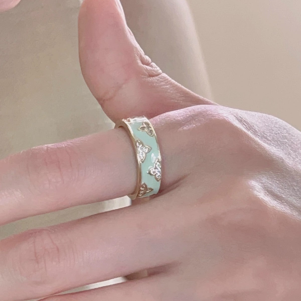 Wholesale Row Diamond Enamel Decoration Butterfly Four-leaf Clover Ring