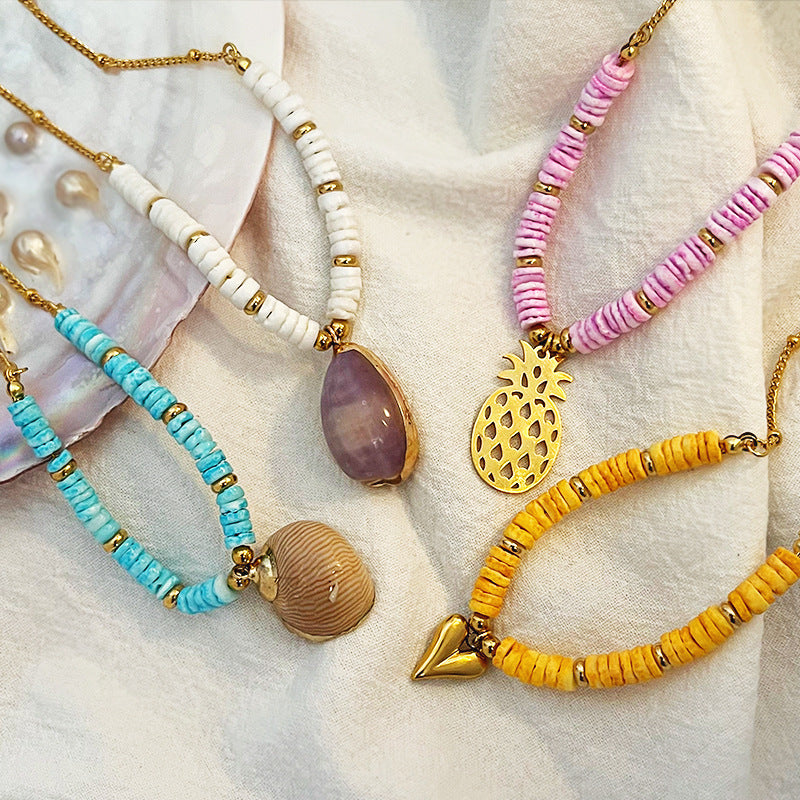 Wholesale Bohemian retro natural white shell niche design necklace