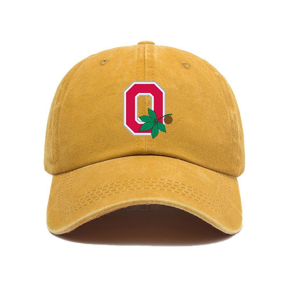 Wholesale Fashionable letter embroidered baseball cap