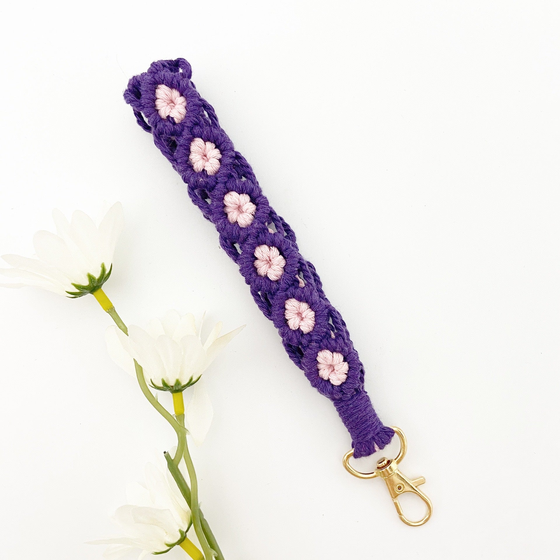 Wholesale Flower Rose Hand-woven Keychains Lanyard Keychain ACC-KC-Huaien003