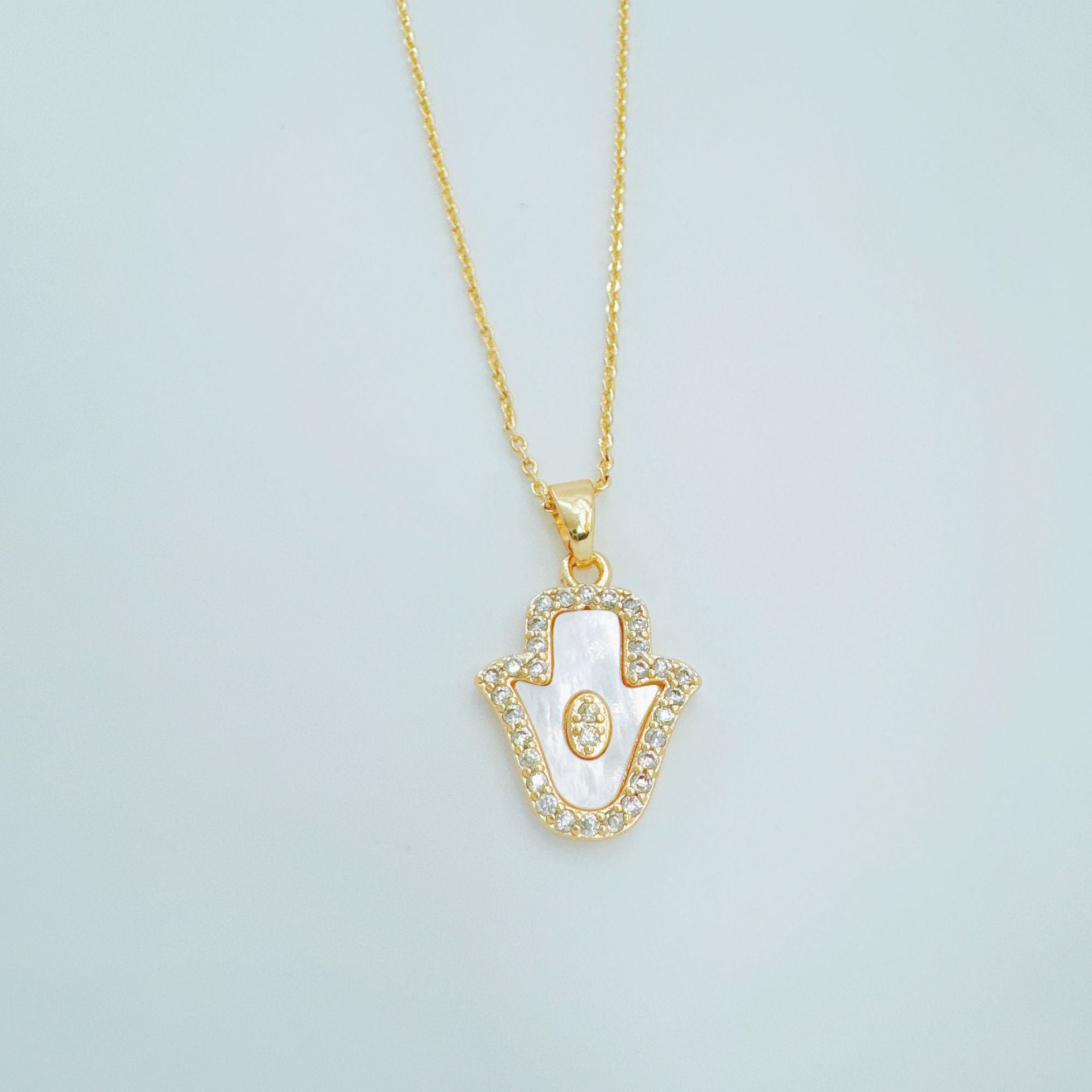 Wholesale Gold-Plated Copper Micro-Inlaid Mother-of-Pearl Pendant Necklace - Trendy Fashion Accessory for Boutique Resale