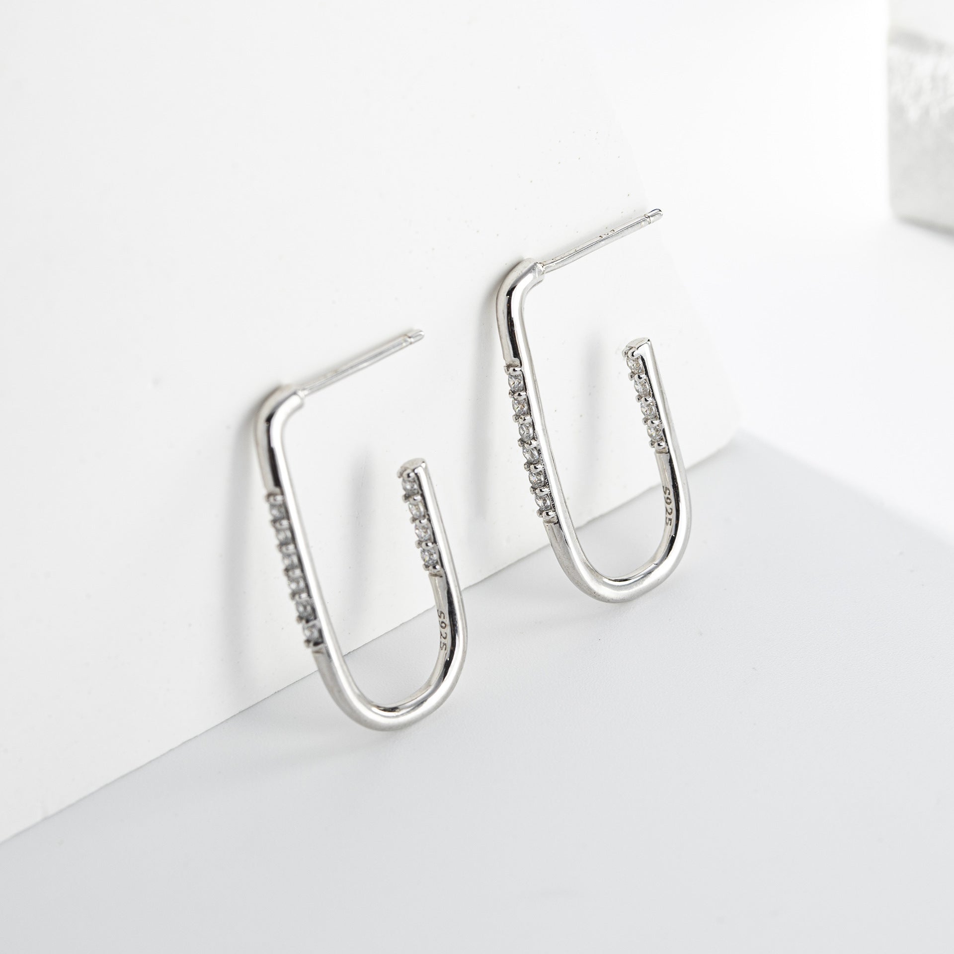 Wholesale  S925 Silver  Geometric U-shaped Earrings