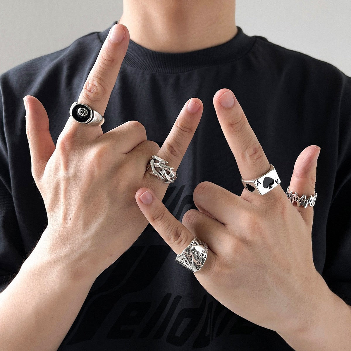Wholesale Gothic Skull Ring Set Men' s Retro Hip-Hop Fashion Jewelry Accessory