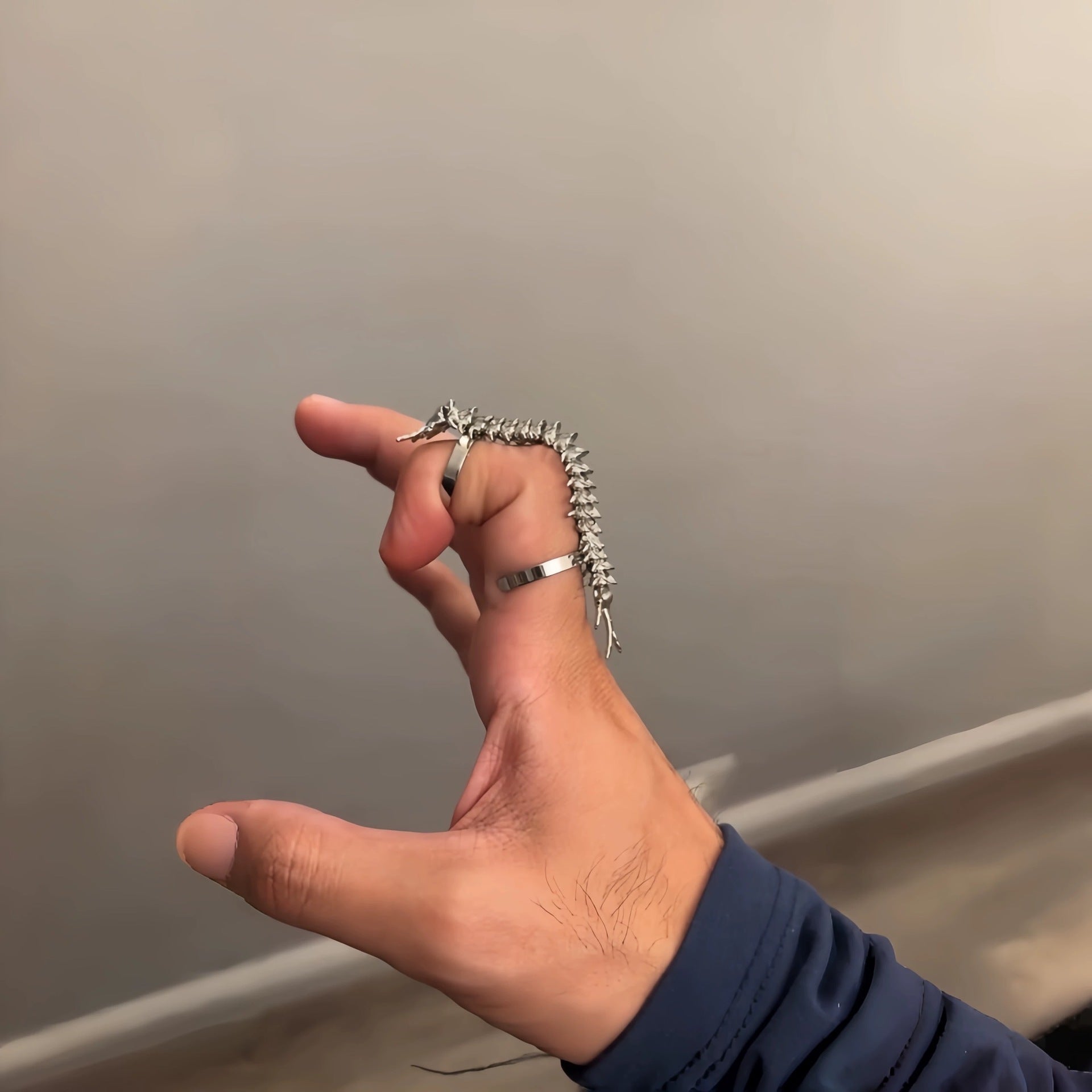Wholesale Chic Punk Style Centipede Animal Ring Adjustable Alloy Jewelry Accessory for Resale