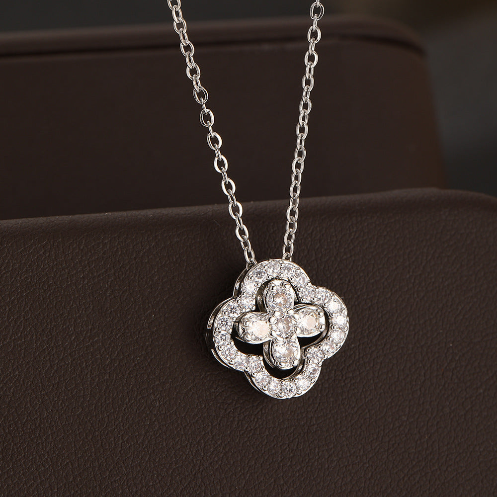 Wholesale Stylish Four Leaf Clover Necklace Gold Electroplated Pendant Everyday Wear Jewelry Accessory For Boutique Resale