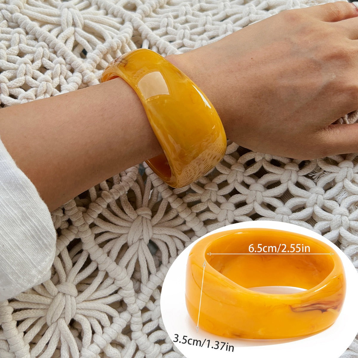 Wholesale Bold Geometric Amber Gradient Wide Resin Bangle Glossy Fashion Bracelet Stylish Jewelry Accessory Gift Boutique Resale