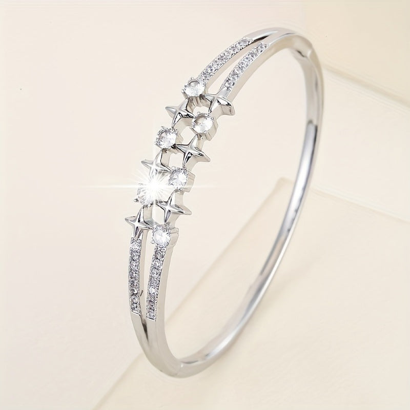 Wholesale Creative star exquisite bracelet