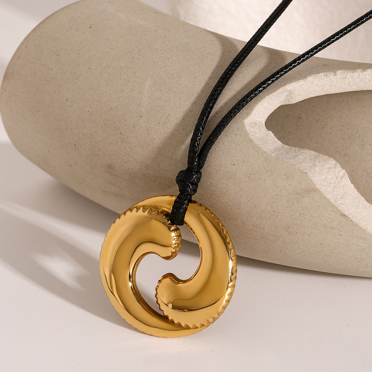 Wholesale 18k gold pendant stainless steel black wax rope bow starfish necklace