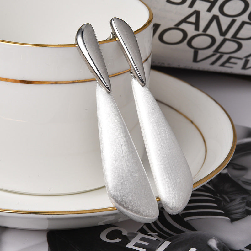 Wholesale  Drop Earrings  Light Luxury High-end Sense Earrings