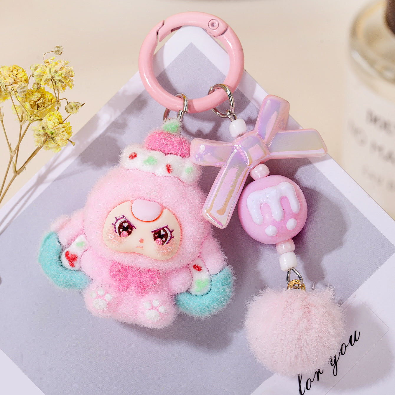 Wholesale Cute resin flocked keychain ACC VIP