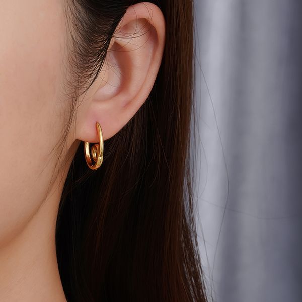 Wholesale  geometric oval stainless steel ear buckle  plated 18K gold knotted  earrings