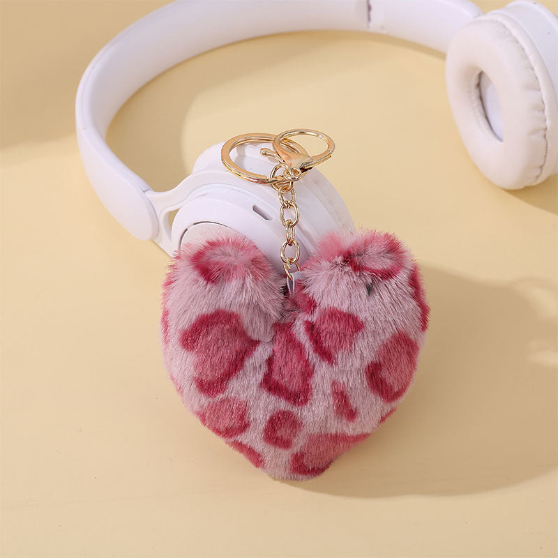 Wholesale 5PCS Multicolor leopard print fur ball keychain peach heart pendant bag plush jewelry pendant