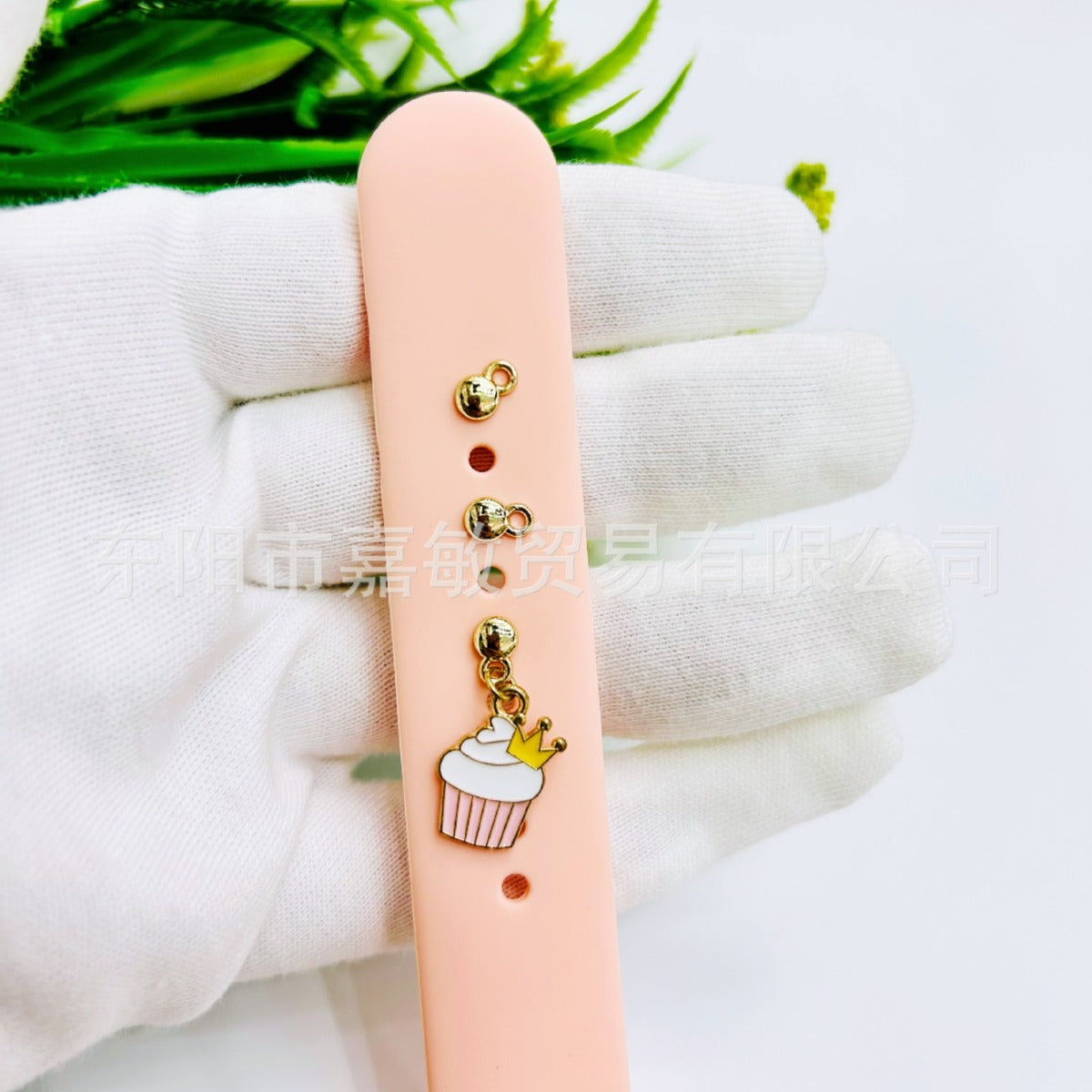 Wholesale Anime Style Gold Plated Zinc Alloy Watch Band Connector DIY Jewelry Accessory For Smartwatch Strap Replacement