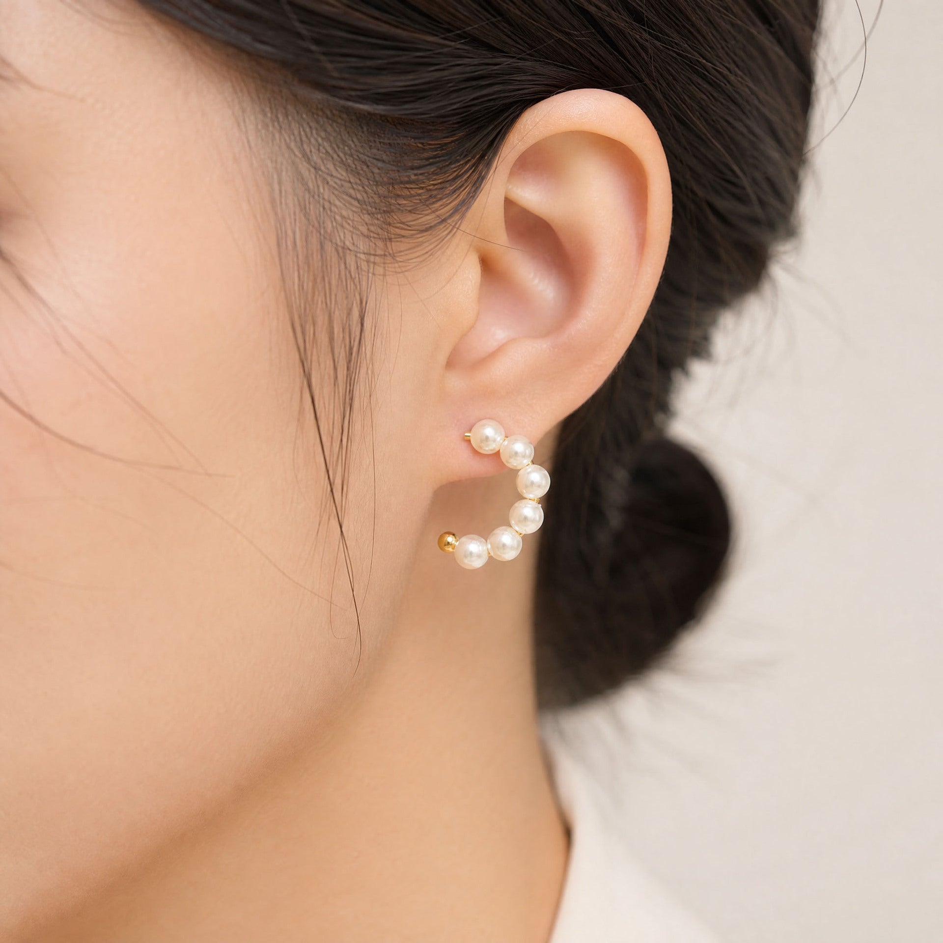 Wholesale French Retro Large Pearl Earrings,  Vintage Chic Women' s Stud Earrings,  Stainless Steel Plated Fashion Jewelry Accessory,  Everyday Party Wear