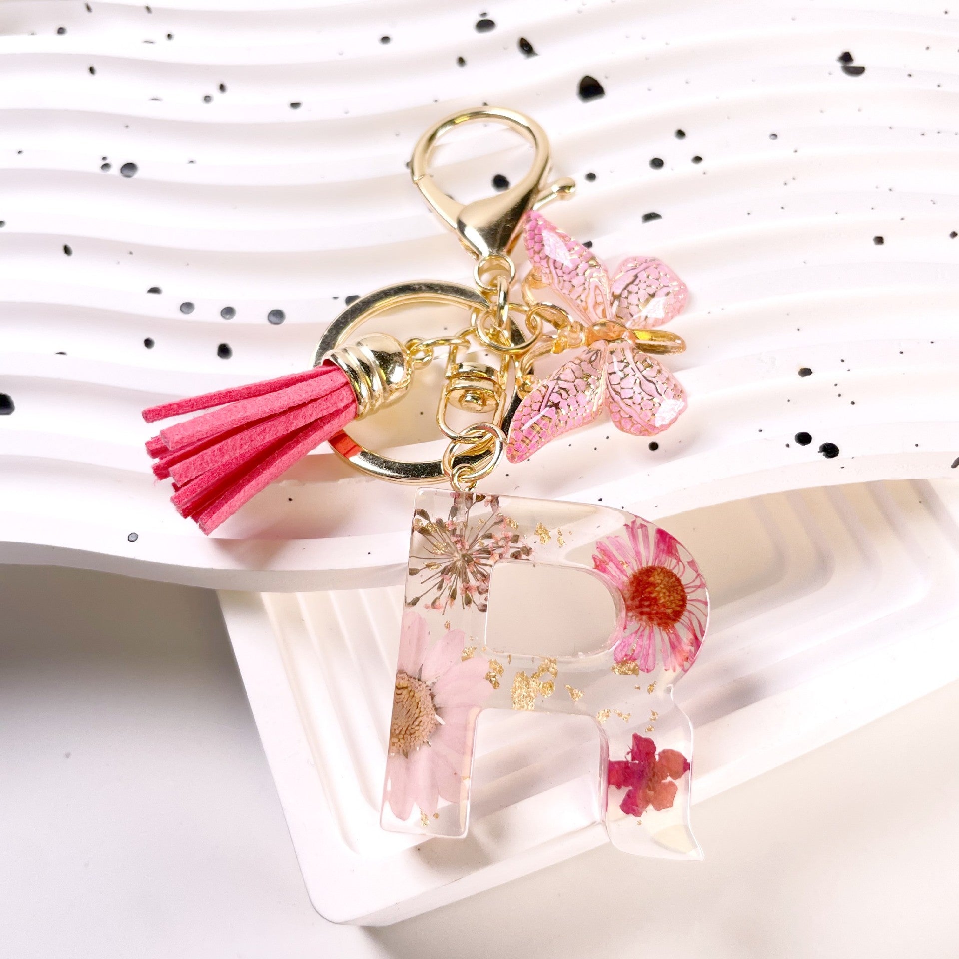 Wholesale Pink Daisy Letter Keychains Butterfly Tassel Keychain ACC-KC-Jiay001