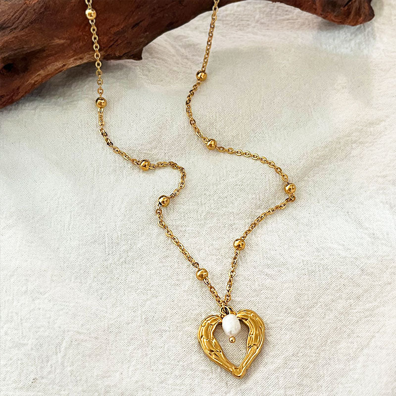 Wholesale titanium steel love necklace