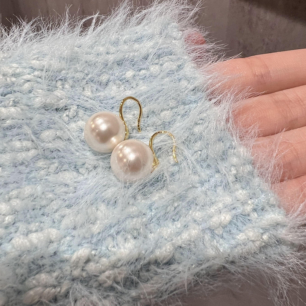 Wholesale S925 sterling silver pearl ear hook  white  earrings