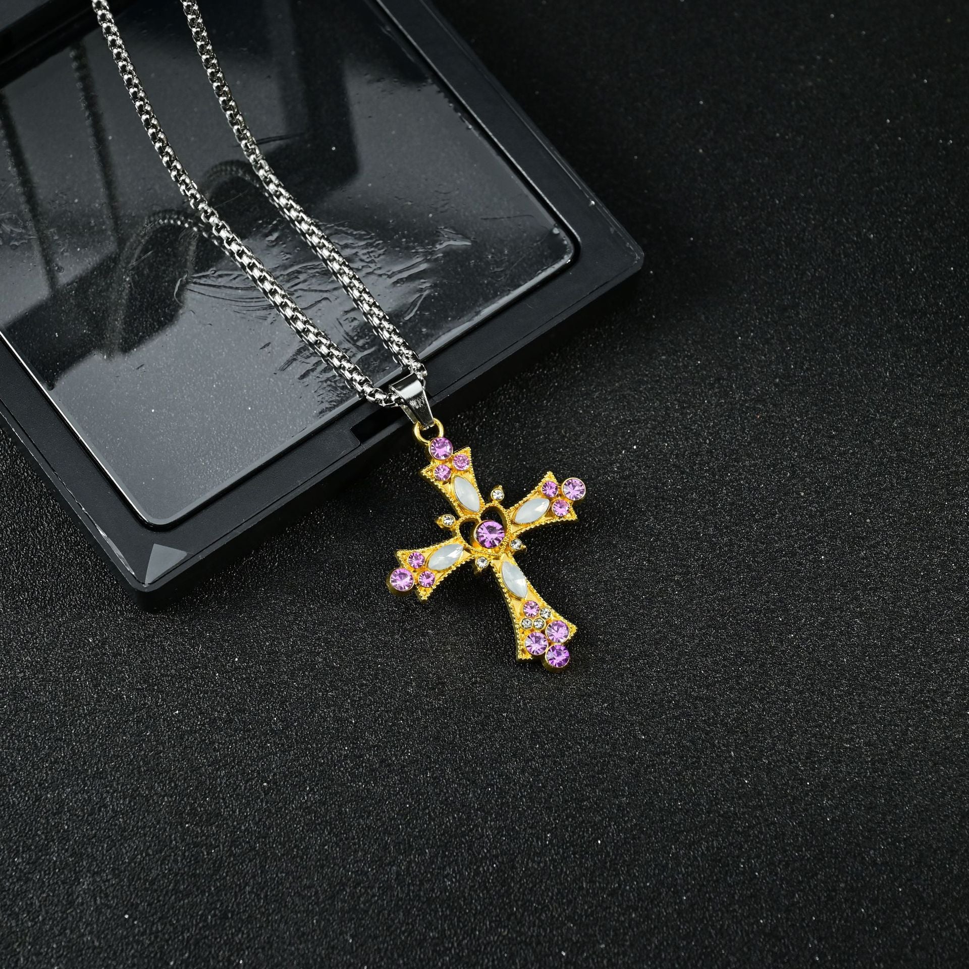 Wholesale Sweet Cool Korean Style Cross Pendant Necklace Women S Vintage Zinc Alloy Collarbone Chain Chic Layering Jewelry Accessory