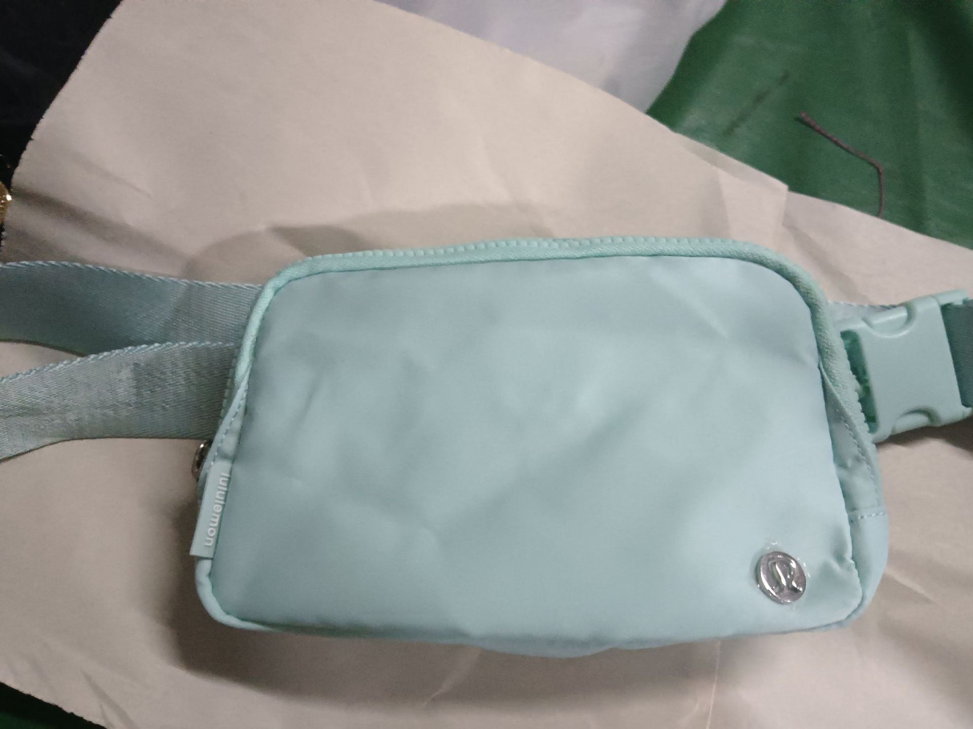 Wholesale multi-functional waist bag large capacity chest bag belt bags