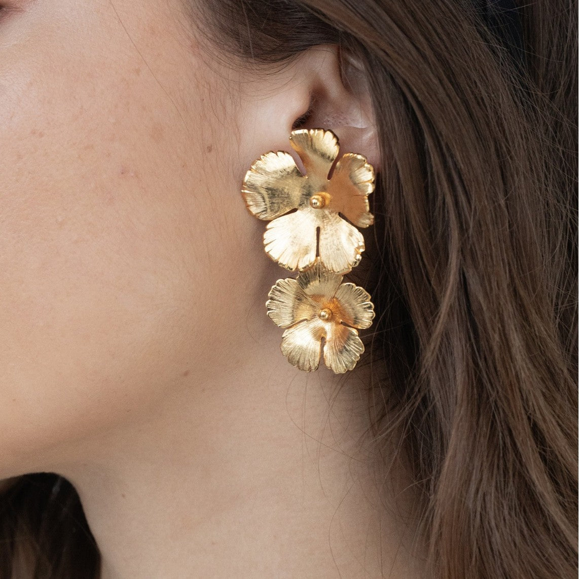 Wholesale 18K gold retro exaggerated multi-layer flower leaves big earrings