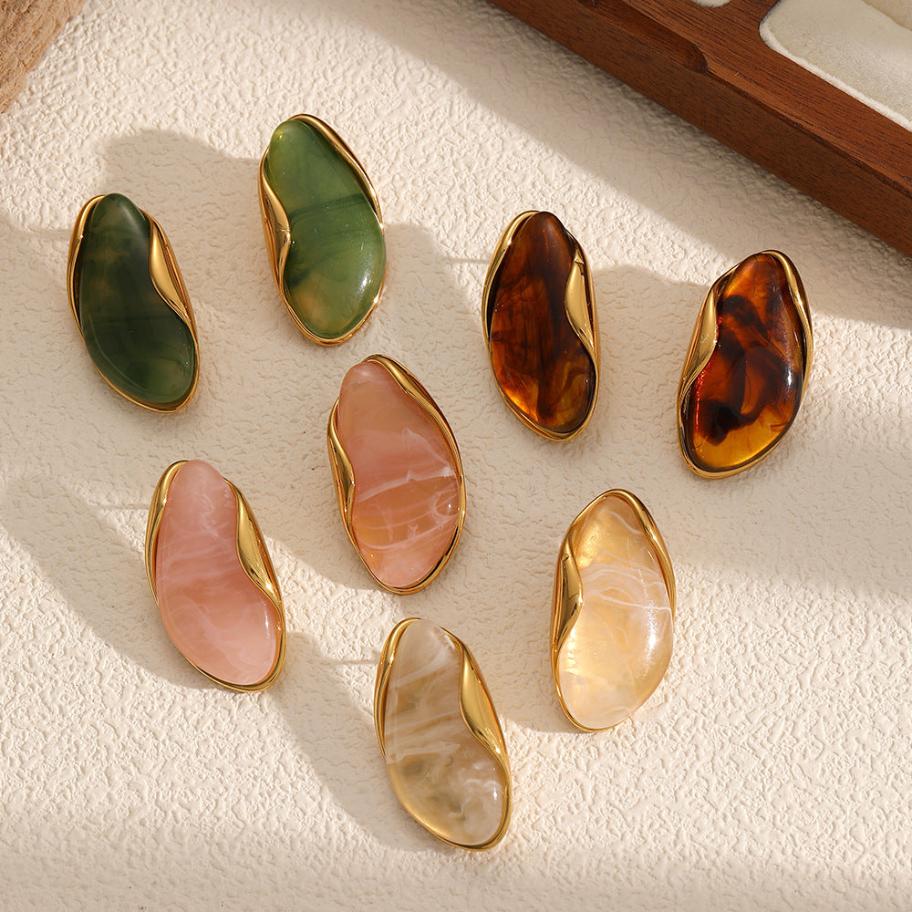 Wholesale Irregular Retro Resin Earrings Gold-Tone Stainless Steel Jewelry Accessory for Resale