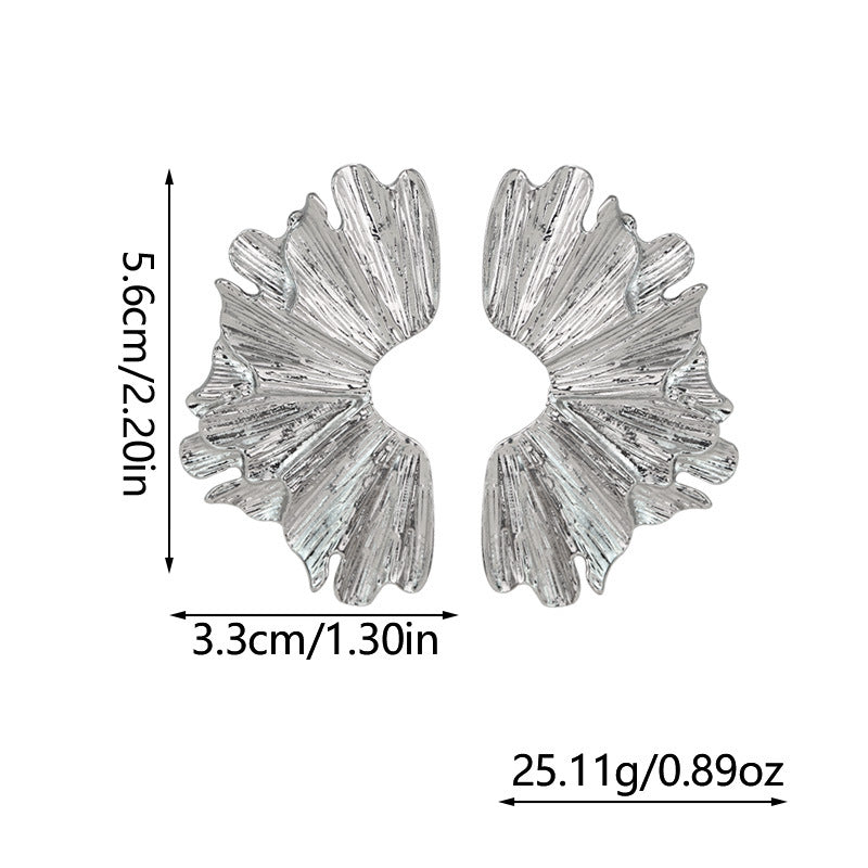 Wholesale Exaggerated Retro Creative Leaf Floral Earrings