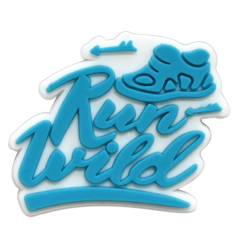 Decorazione casuale all'ingrosso della fibbia della scarpa in gomma morbida del PVC di serie di maratona da 100 pezzi