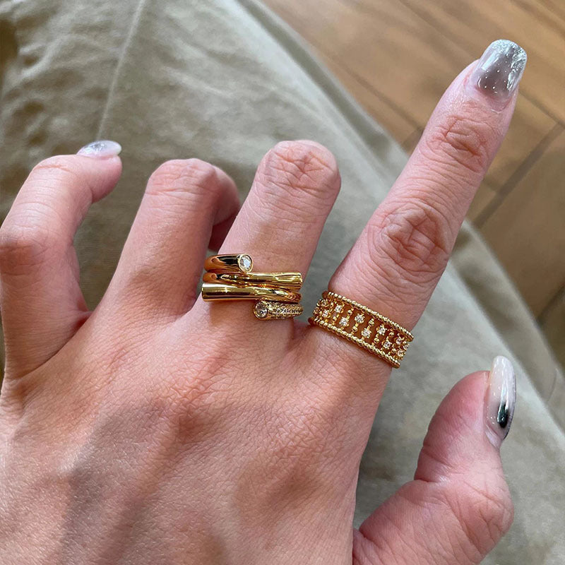 Wholesale Gold-Tone Stackable Row Ring - Vintage Old Money Style Fashion Accessory for Boutique Resale