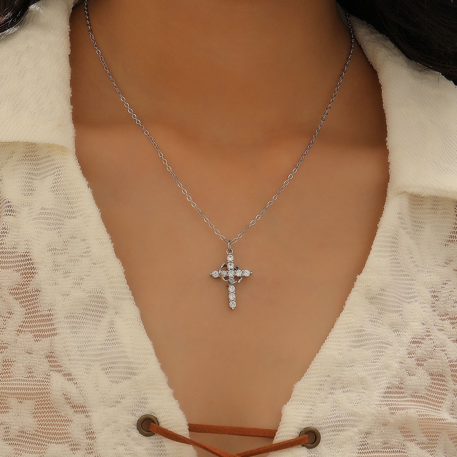 Wholesale Copper cross necklace with rhinestones