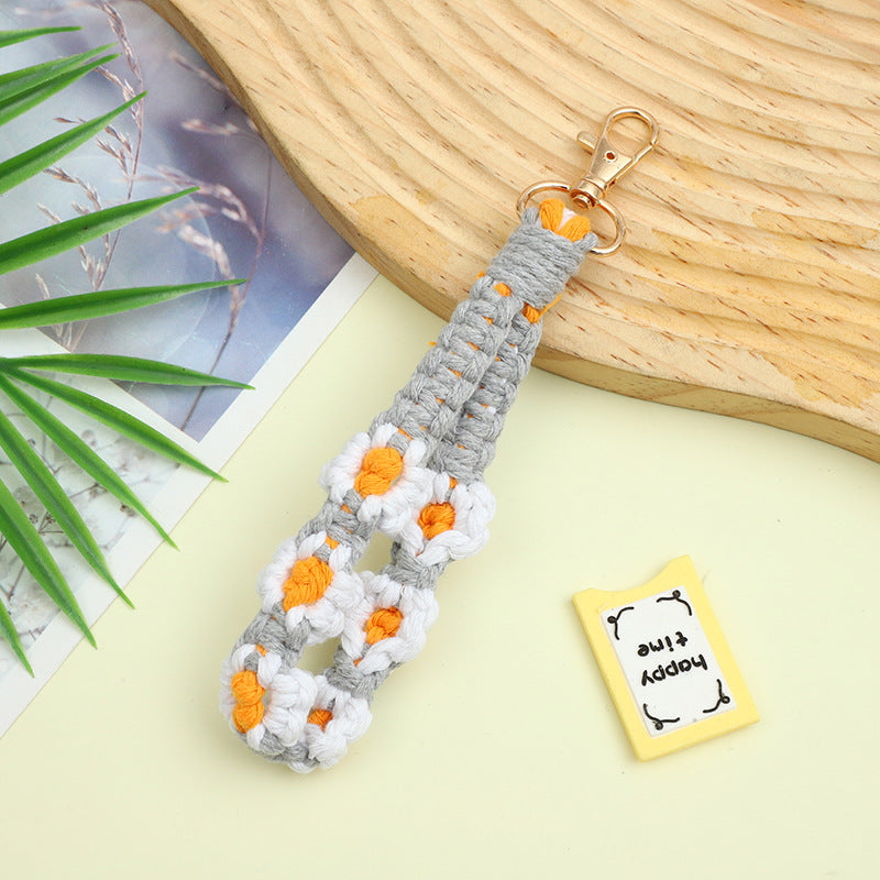 Wholesale Bohemian Handmade Woven Flower Wristband Small Daisy Keychain ACC-KC-ZhiYa035