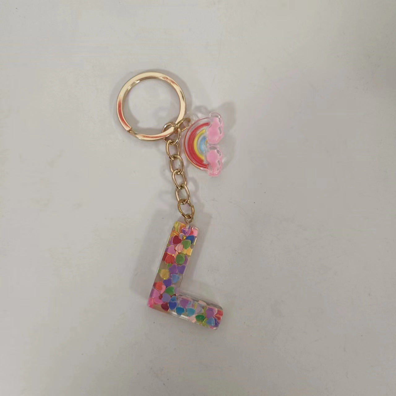 Wholesale Trendy Resin Alphabet Letter Keychains 26 A Z Iridescent Sequin Charm Set Party Gift Bag Charm Boutique Resale Accessory