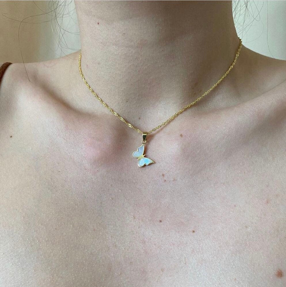 Wholesale Handmade Natural Abalone Shell Titanium Steel 18K Gold Plated Butterfly Clavicle Chain Necklace