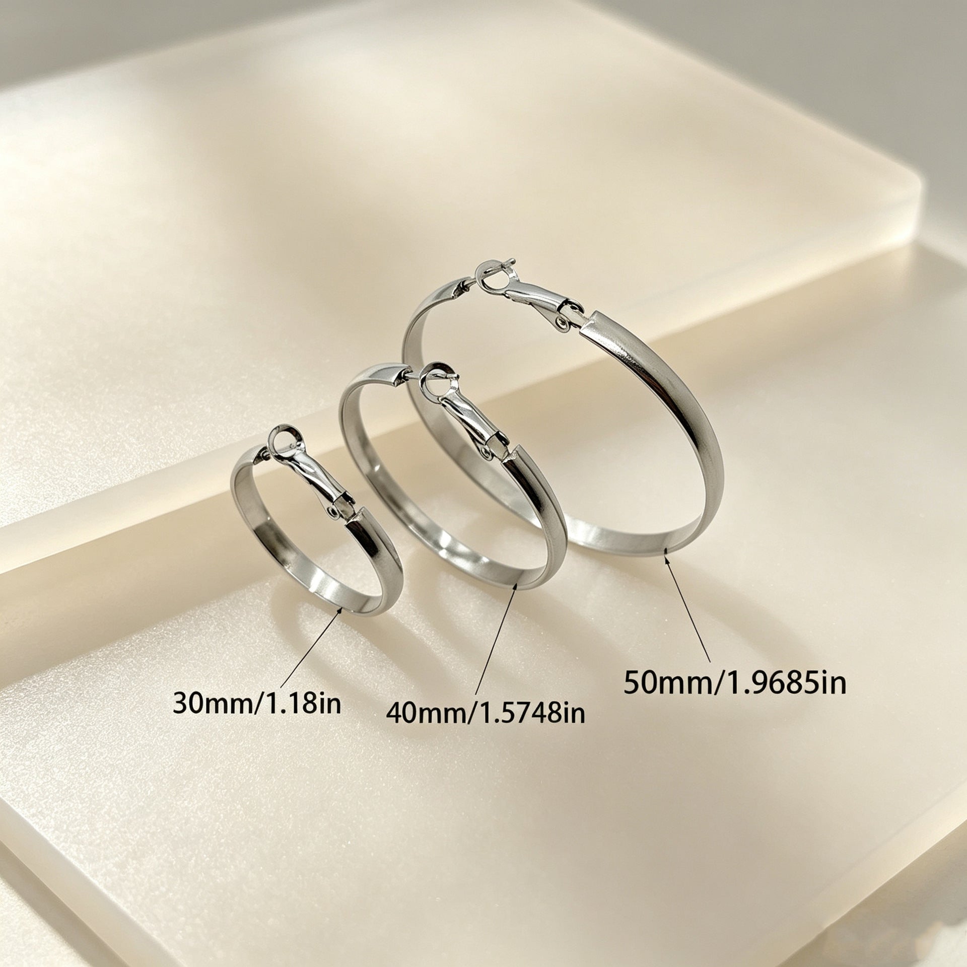 Wholesale Geometric Stainless Steel Circle Hoop Earrings Polished Silver Fashion Jewelry Accessory Party Gift