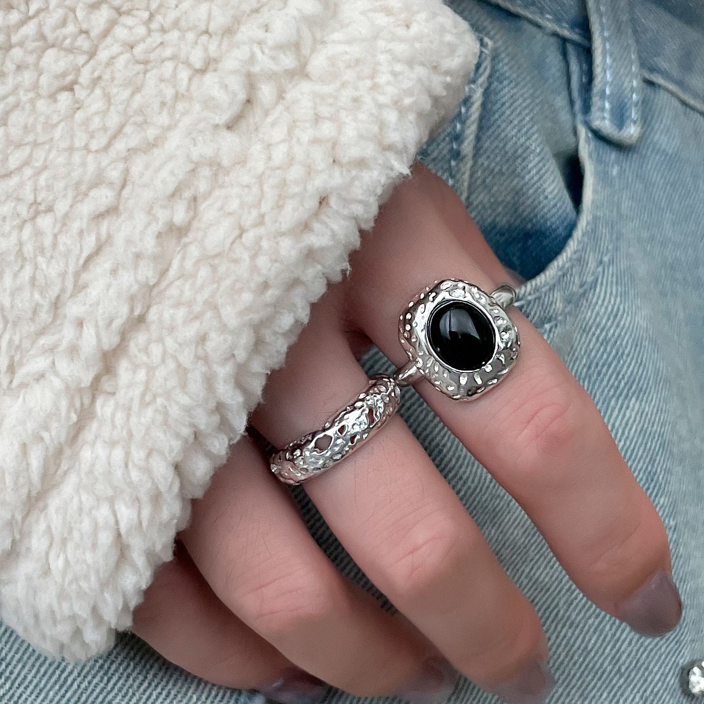 Wholesale Trendy Black Agate Geometric Copper Electroplated Ring for Women Boutique Resale