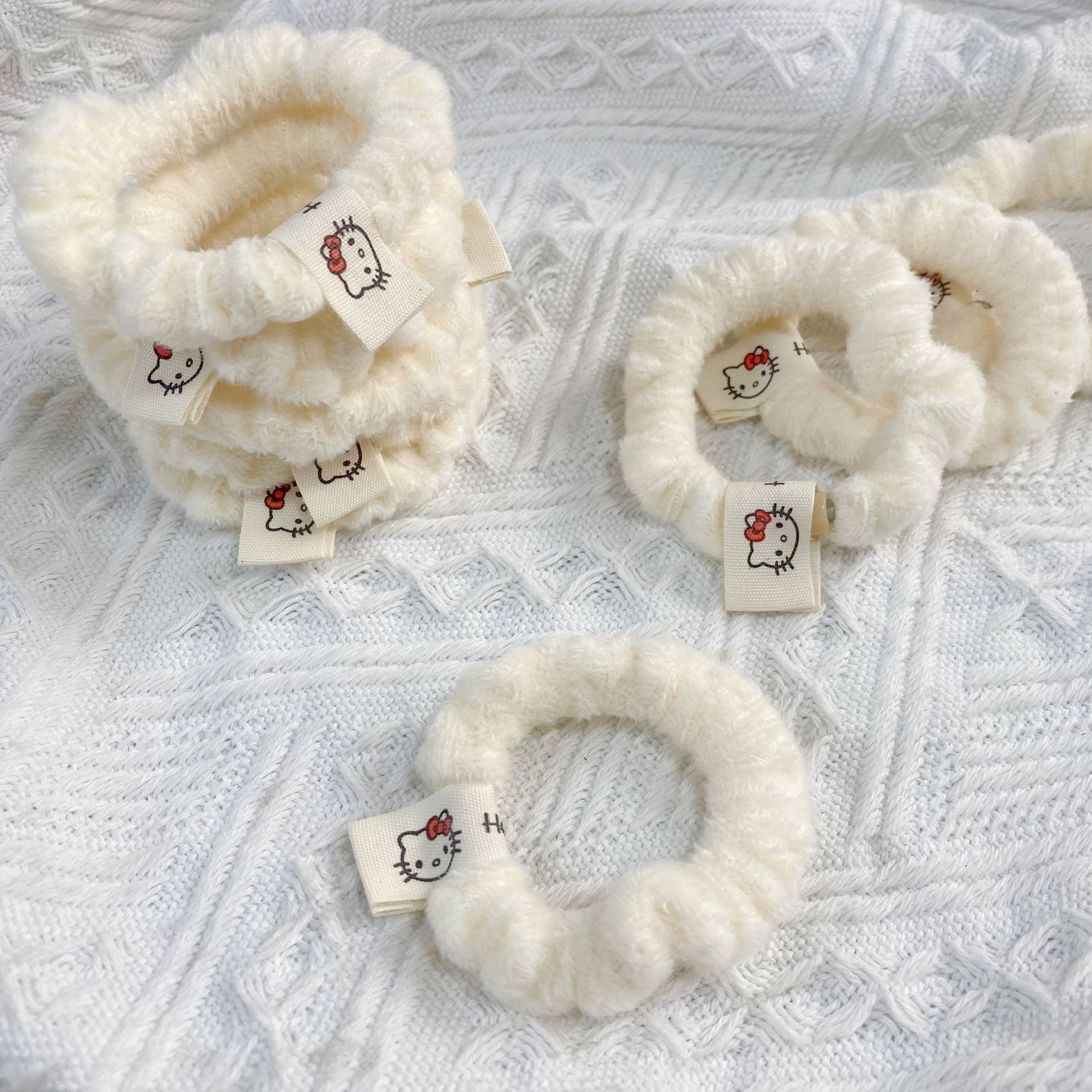 Wholesale Plush small  cute cat hair ring cartoon hair rope