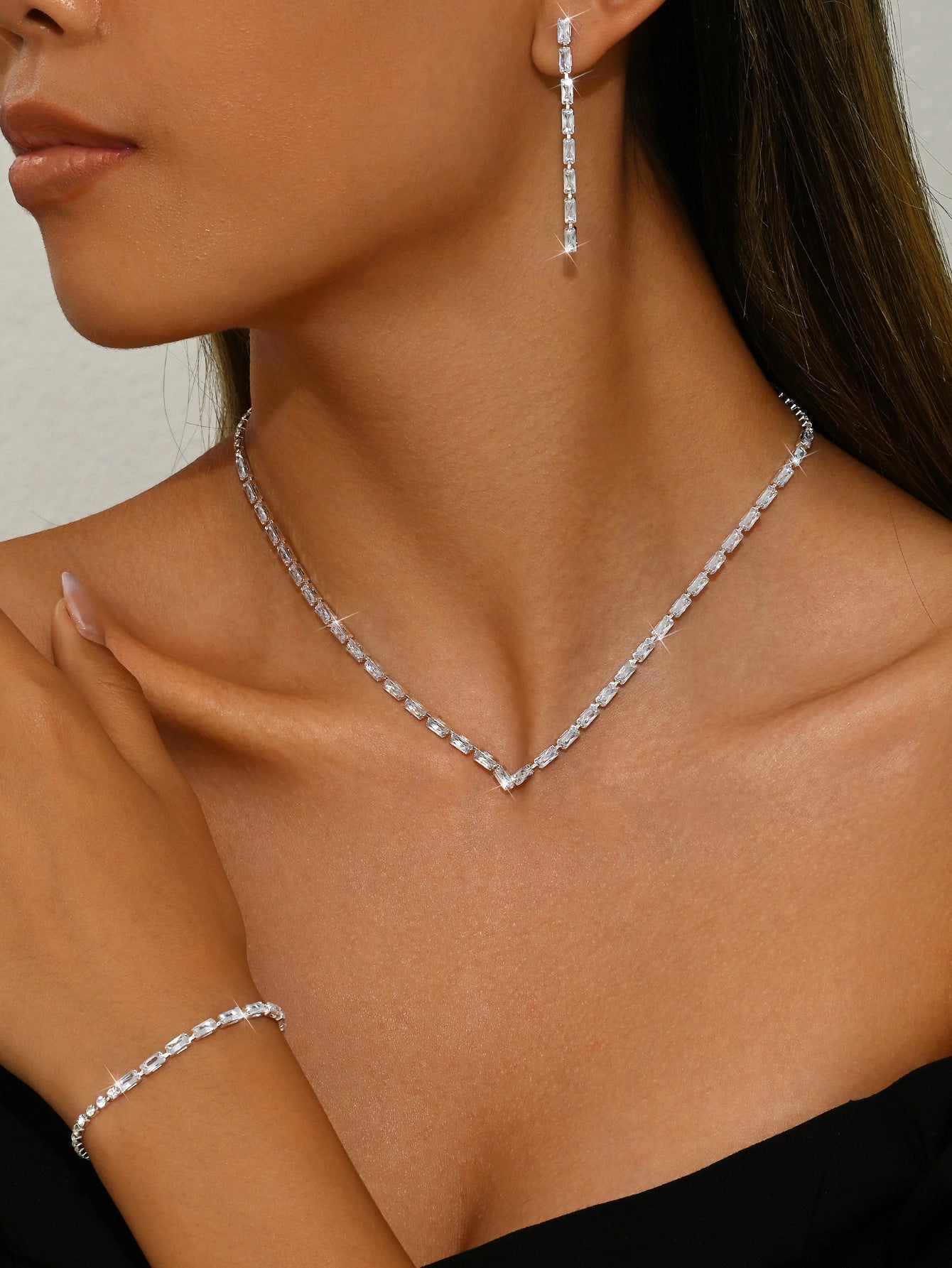 Wholesale shiny rhinestone necklace earrings bracelet suit luxury temperament necklace earrings