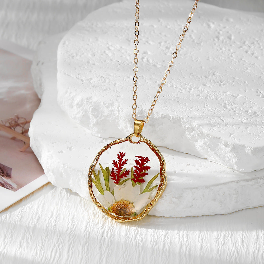 Wholesale Bohemian Dried Flower Clear Resin Pendant Necklace Colorful Flower Collarbone Chain Jewelry Accessory Gift