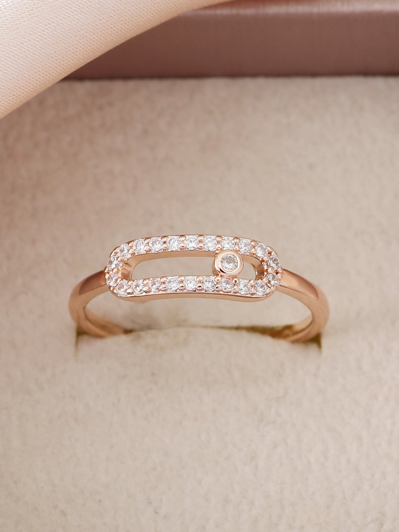 Wholesale  Light Luxury Ring  Opening Zircon Copper Electroplating 18k Gold Fashion Ring