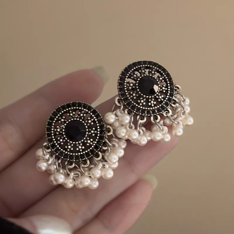Wholesale Geometric Pearl Earrings Ethnic Style