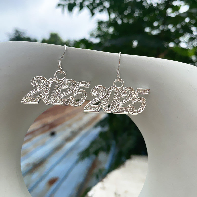 Wholesale cute 2025 number wooden earrings