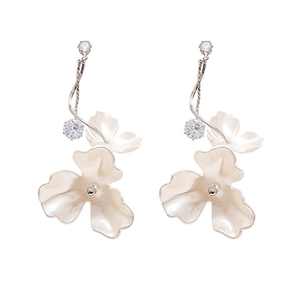 Wholesale Zirconia Pearl Flower Earrings