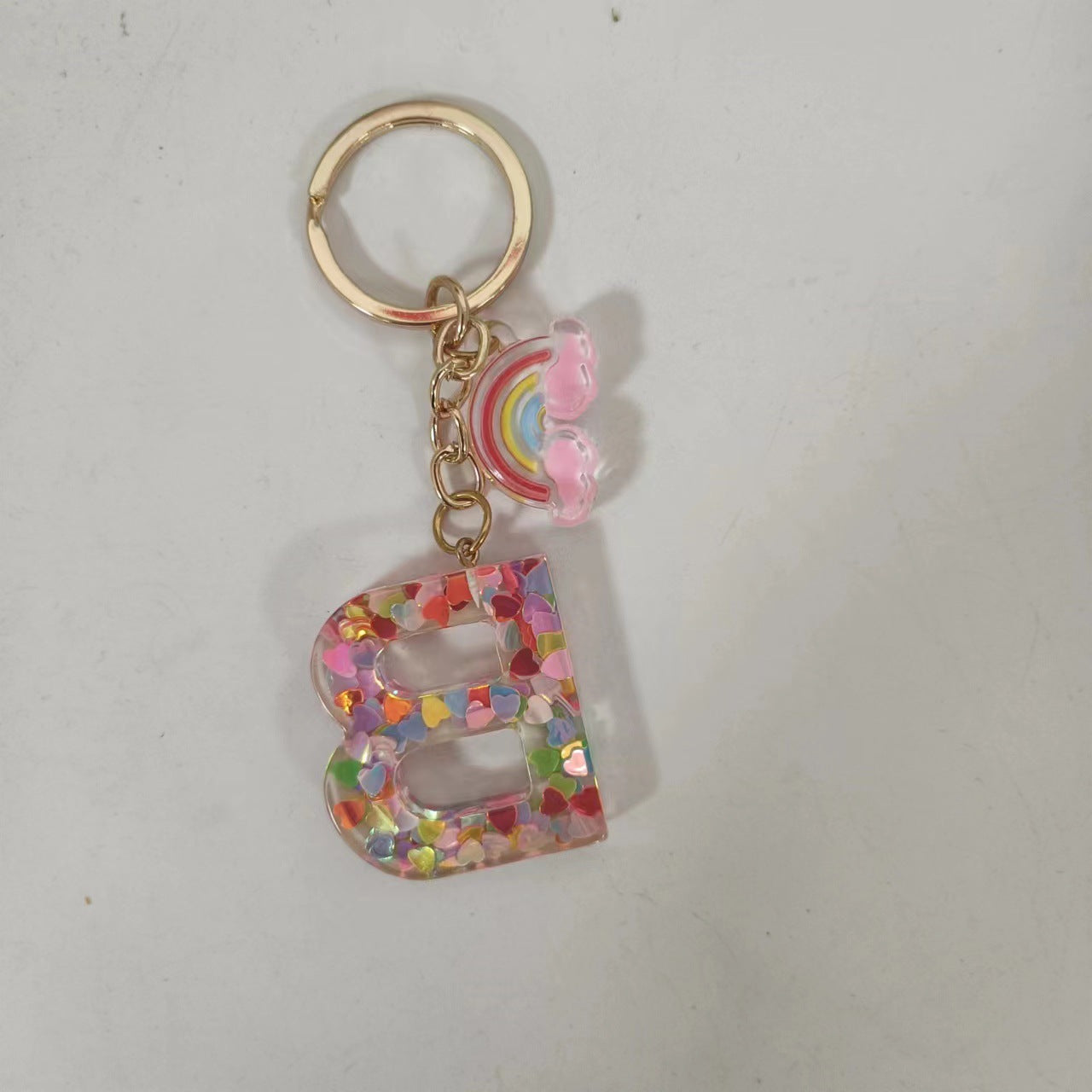Wholesale Trendy Resin Alphabet Letter Keychains 26 A Z Iridescent Sequin Charm Set Party Gift Bag Charm Boutique Resale Accessory