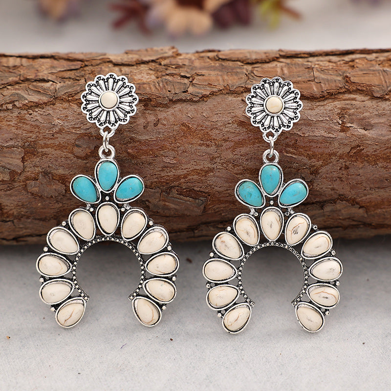 Wholesale Retro Carved Turquoise Pumpkin Earrings,  Western Ethnic Style Jewelry Accessory,  Trendy Gift for Party and Resale