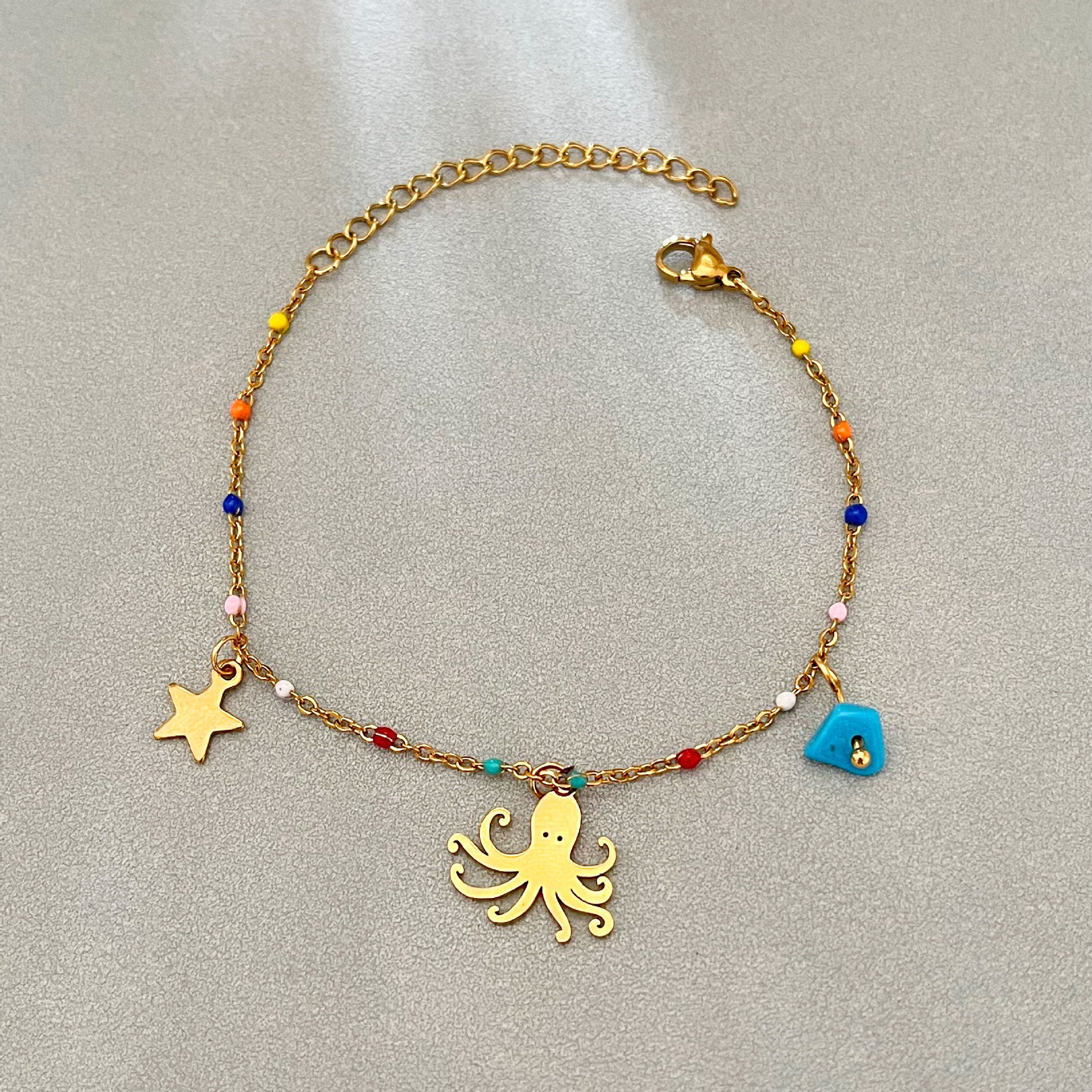 Wholesale Ocean Series Seahorse and Starfish Pendant Bracelet