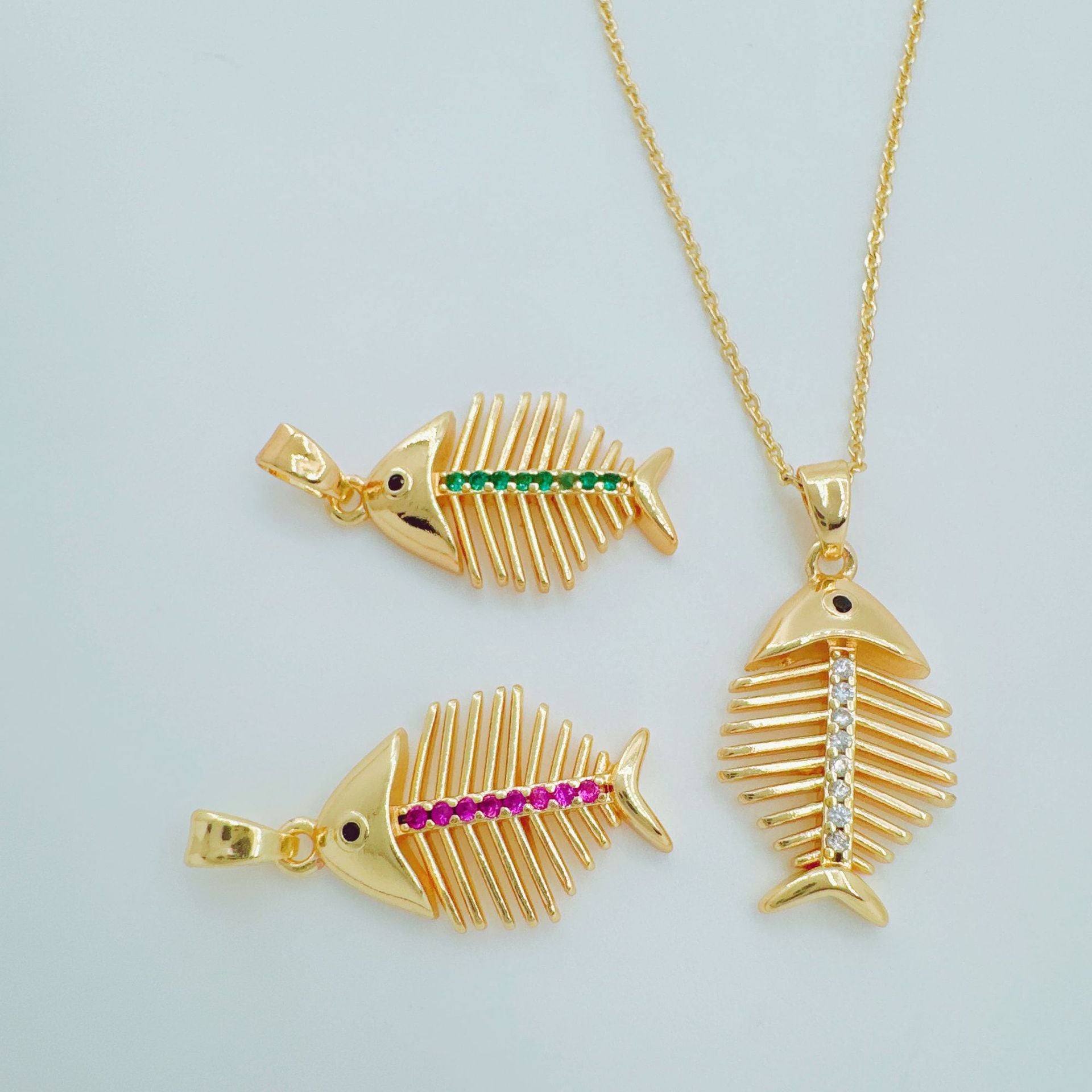 Wholesale Chic Fish Bone Design Pendant Gold Plated Copper Zircon Jewelry Accessory for DIY or Boutique Resale