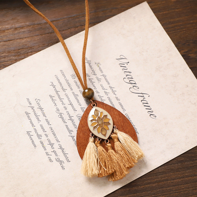 Wholesale Bohemian Vintage Long Tassel Necklace,  Handwoven Mixed Material Pendant,  Chic Jewelry Accessory for Women