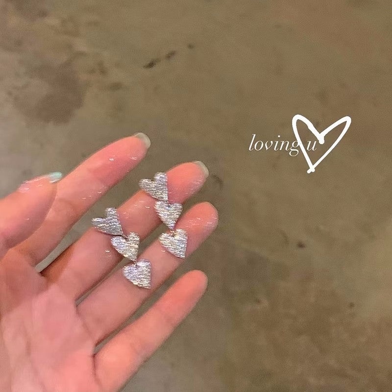 Wholesale Simple and Luxurious Heart-shaped Pearl Earrings