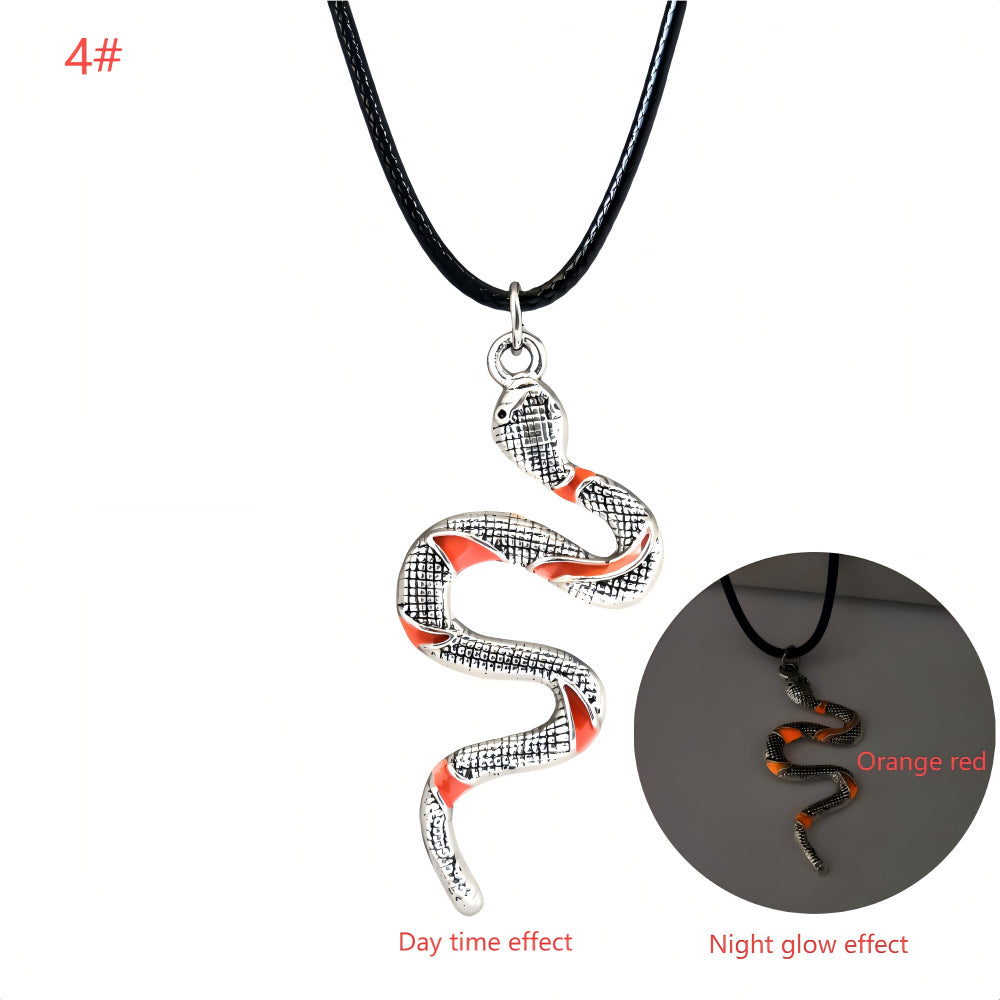 Wholesale Luminous Snake Necklace Zinc Alloy Vintage Pendant