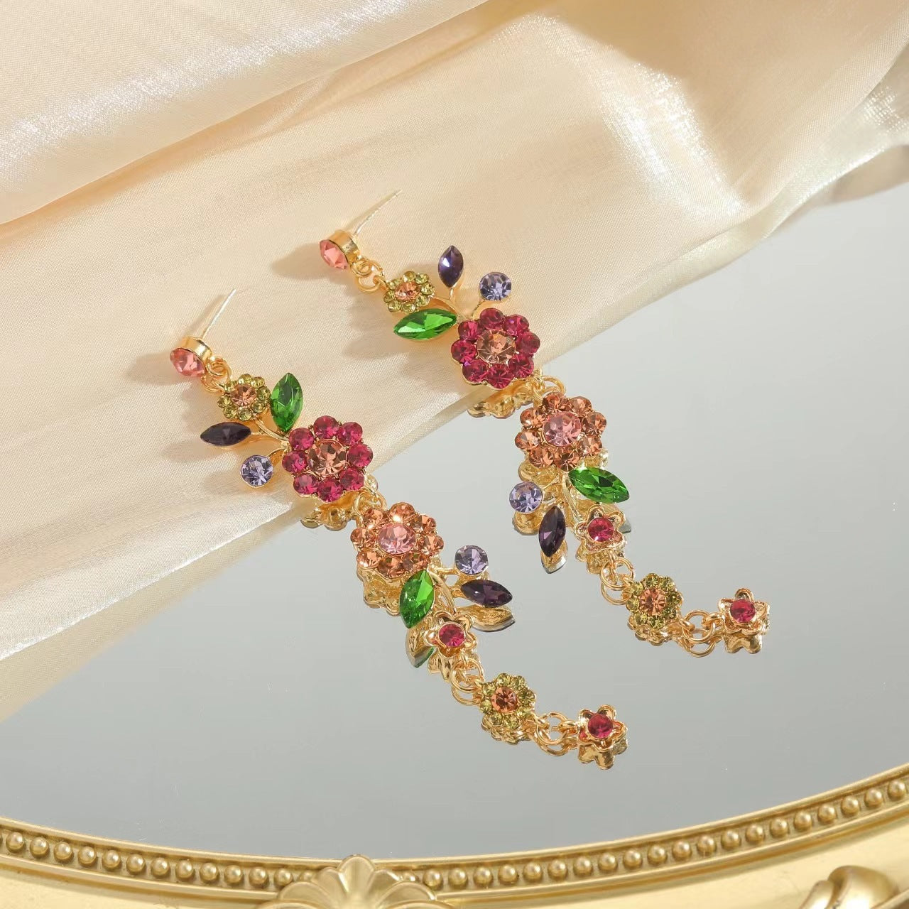 Wholesale Alloy Flower Tassel Earrings